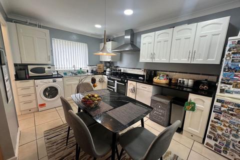 undefined, Poplar Road, Corby NN17