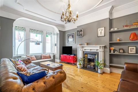 4 bedroom semi-detached house for sale, Nimrod Road, Furzedown, SW16
