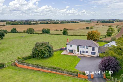 5 bedroom detached house for sale, Tanners Lane, Corby Glen, NG33