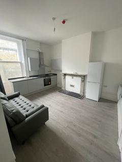 1 bedroom apartment to rent, Market Walk, Huddersfield, HD1