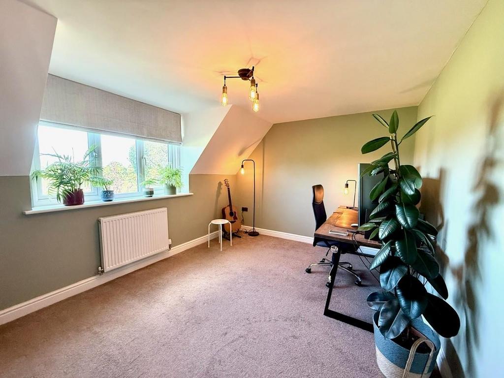 Bedroom 2.jpg
