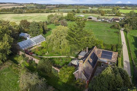 4 bedroom detached house for sale, Holwell