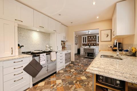 4 bedroom detached house for sale, Quabbs Road, Drybrook GL17