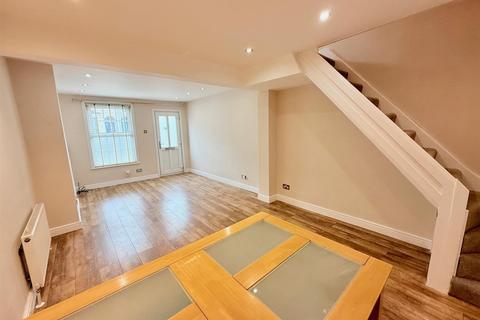 2 bedroom semi-detached house for sale, Greenfield Street, Waltham Abbey