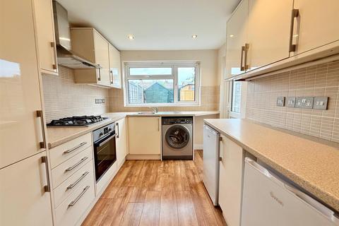 2 bedroom semi-detached house for sale, Greenfield Street, Waltham Abbey