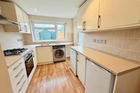 2 bedroom semi-detached house for sale, Greenfield Street, Waltham Abbey