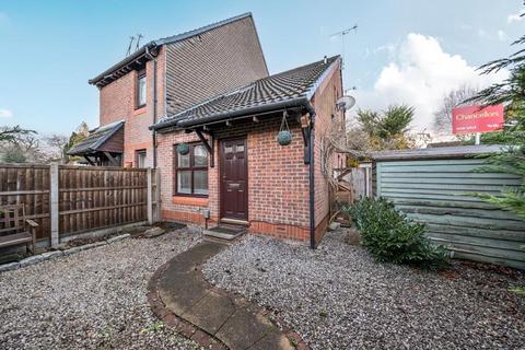 Millford,  Woking,  GU21