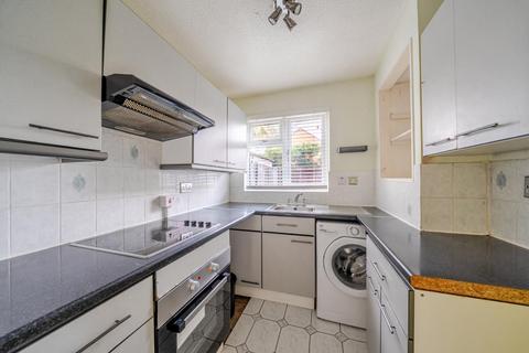 1 bedroom end of terrace house for sale, Millford,  Woking,  GU21