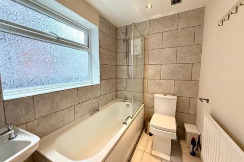 3 bedroom house share to rent, Haywood Street, Stoke-On-Trent ST4