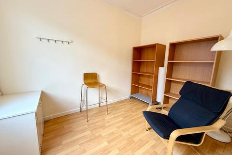 3 bedroom house share to rent, Haywood Street, Stoke-On-Trent ST4