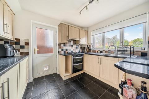3 bedroom end of terrace house for sale, 7 Mallard Close, Shrewsbury, SY1 4UF