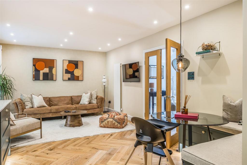Kitchen/Family Room