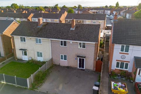 4 bedroom semi-detached house for sale, Keenan Drive, Warwickshire CV12