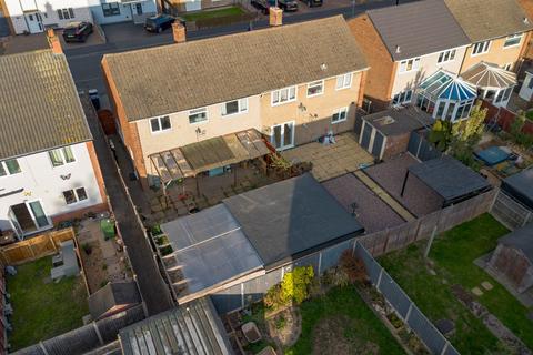 4 bedroom semi-detached house for sale, Keenan Drive, Warwickshire CV12