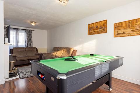 undefined, Keenan Drive, Warwickshire CV12