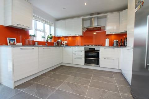 24 Harrier Mill, Henlow, SG16 6BQ