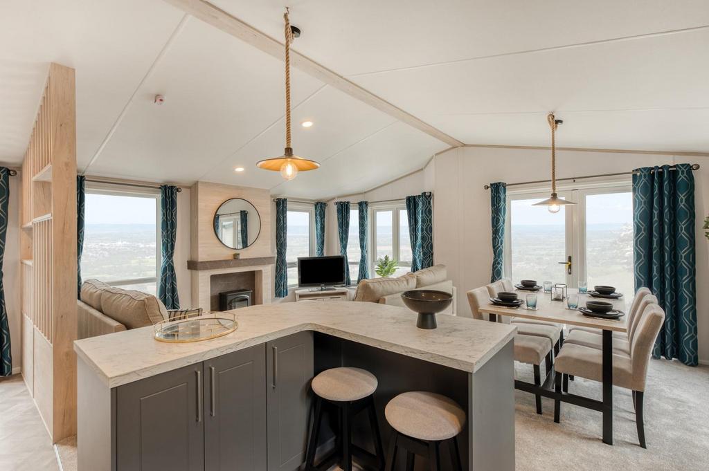Kitchen/Diner/Lounge