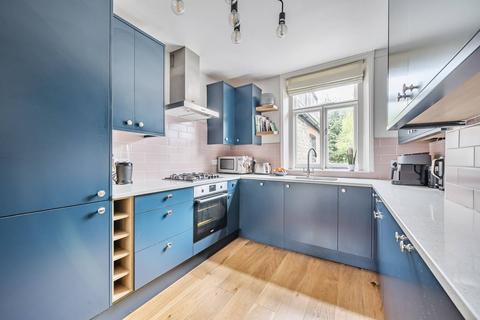 2 bedroom flat for sale, Drylands Road, Crouch End, London, N8