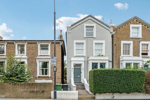 1 bedroom flat for sale, St Stephens Avenue, London W12