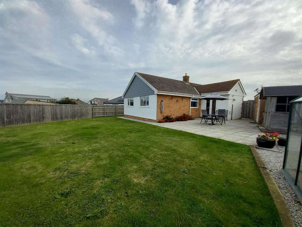 46 Swanswood Rear Elev.jpg