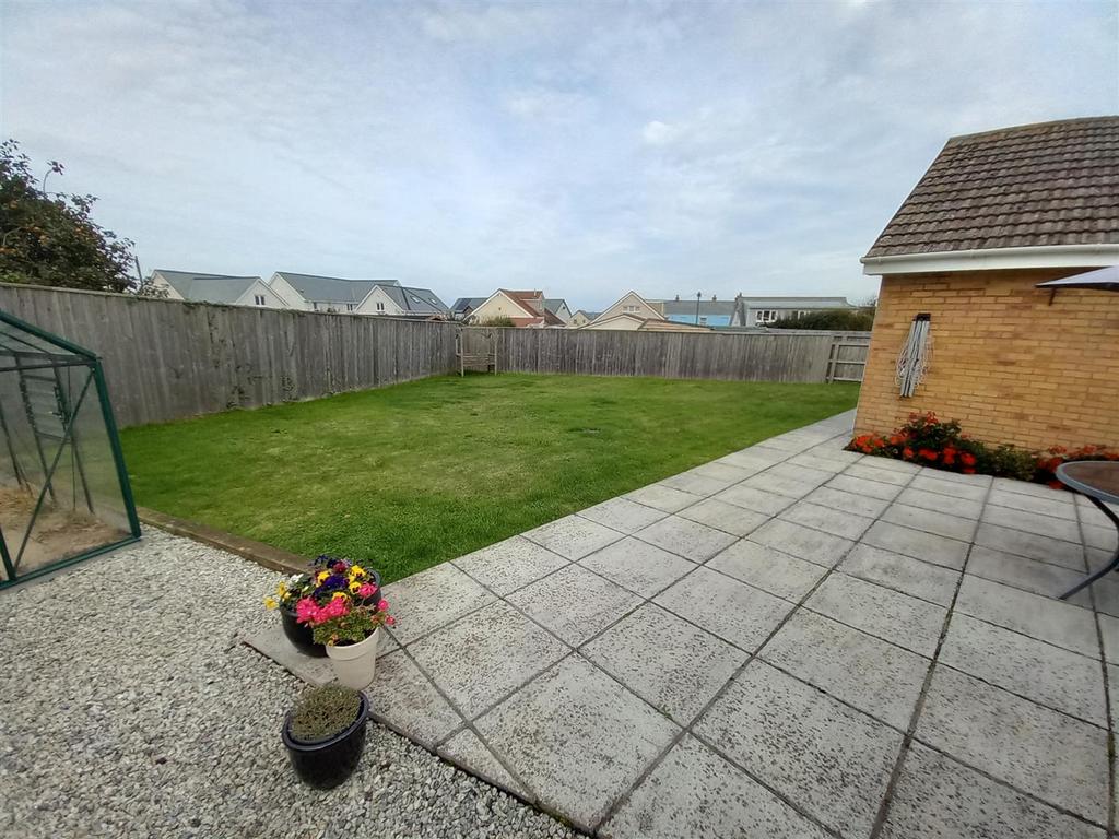 46 Swanswood Rear Gdn 1.jpg