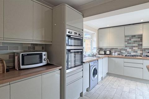 undefined, Swanswood Gardens, Bideford EX39
