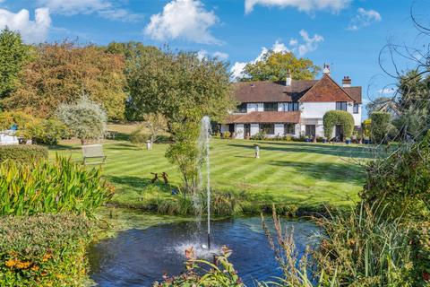 5 bedroom detached house for sale, Shepherds Lane, Chorleywood WD3