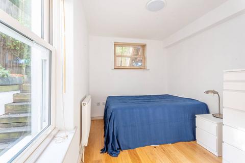 2 bedroom flat to rent, Tadmor Street, Shepherd's Bush, London, W12
