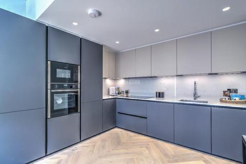 3 bedroom semi-detached house for sale, East Finchley / Highgate borders N2