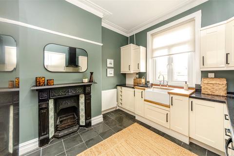 2 bedroom apartment for sale, Great Ormes Road, Llandudno, Conwy, LL30