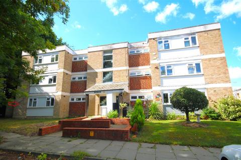 126 Downs Road, Canterbury, CT2 7TW