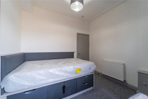 6 bedroom house to rent, Raddlebarn Road, Birmingham B29