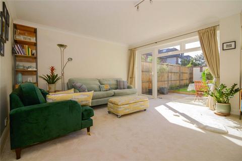 undefined, Waldegrave Park, Twickenham
