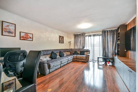 undefined, Wheatlands, Heston, Hounslow, TW5