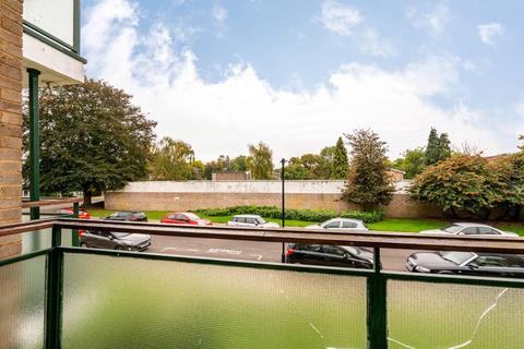 undefined, Wheatlands, Heston, Hounslow, TW5