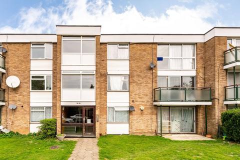 undefined, Wheatlands, Heston, Hounslow, TW5
