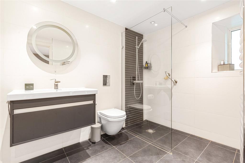 Ensuite Bathroom