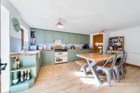 undefined, 4 Kensington Court, Washfield, Tiverton