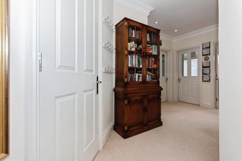 2 bedroom apartment for sale, Kenilworth House, Station Road, Dorridge, Solihull