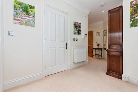 2 bedroom apartment for sale, Kenilworth House, Station Road, Dorridge, Solihull