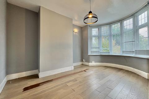 undefined, Woodhouse Lane, Sale, M33