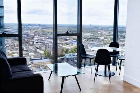 2 bedroom apartment for sale, Carrara Tower, London EC1V