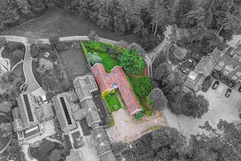 undefined, Parkfields, Arden Drive, Dorridge, B93