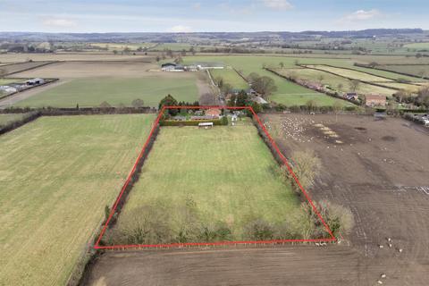 2 bedroom detached bungalow for sale, Easingwold Road, Stillington, York