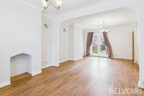 3 bedroom terraced house to rent, Rowley Street, Stafford, ST16