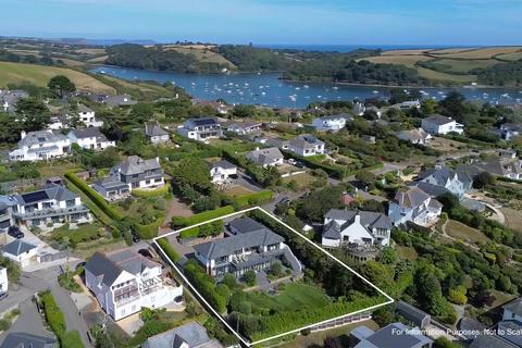 5 bedroom detached house for sale, 150 Yards yards from St Mawes Harbourside