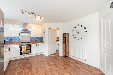 4 bedroom detached house for sale, Oak Drive, Penyffordd, CH4