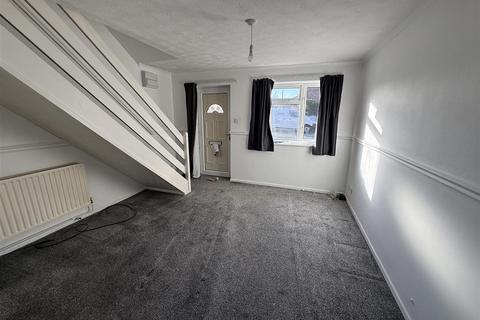 undefined, Glamis Close, Burton-On-Trent DE13