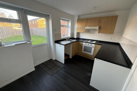 undefined, Glamis Close, Burton-On-Trent DE13