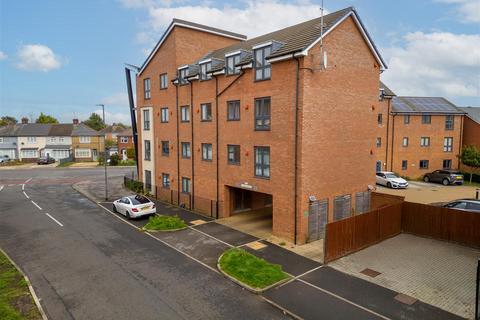 undefined, Edge Street, Aylesbury HP19